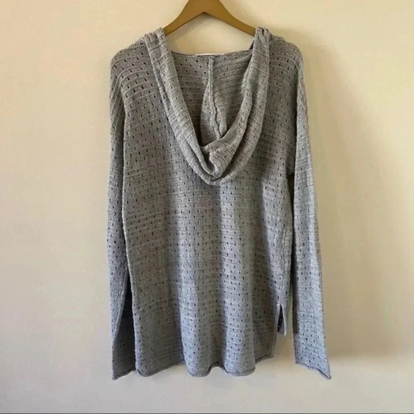 BCBGeneration Gray Knit Hooded Sweater - Picture 6 of 9